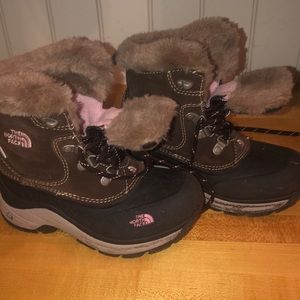 Girls north face mcmurdo boots